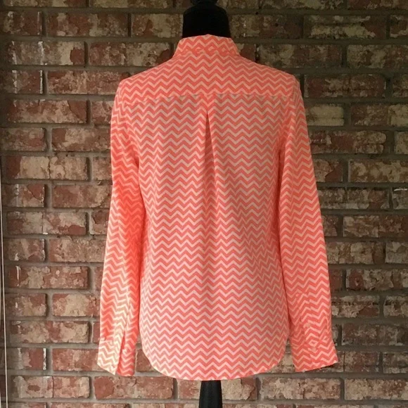 American Eagle Outfitters Shirt - Picture 5 of 7